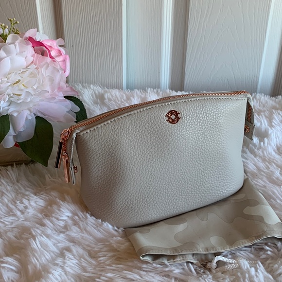Dagne Dover Handbags - NWT Dagne Dover small Lola bone